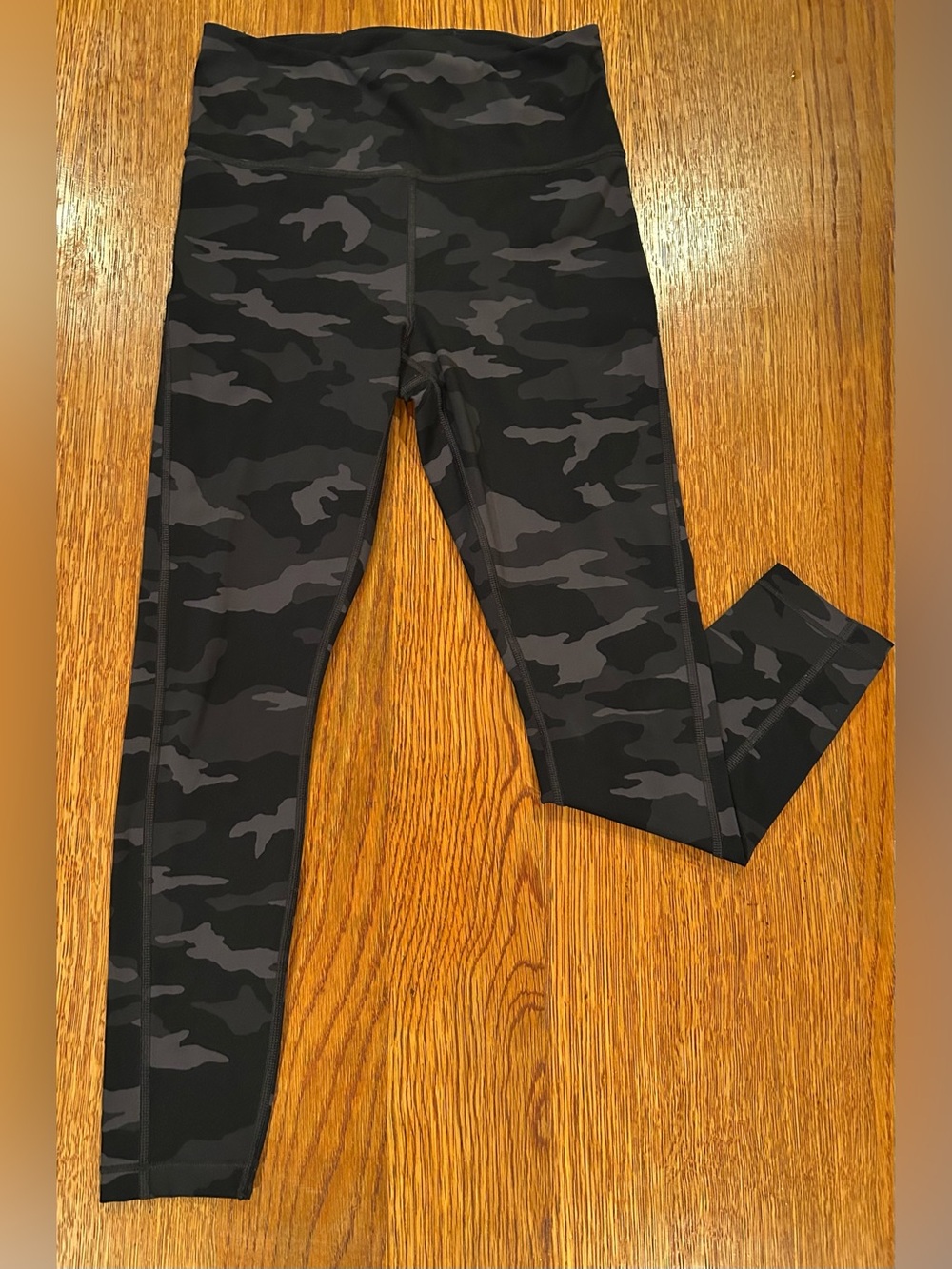 Athleta Ultimate 7/8 High-Rise Leggings - Size XS
